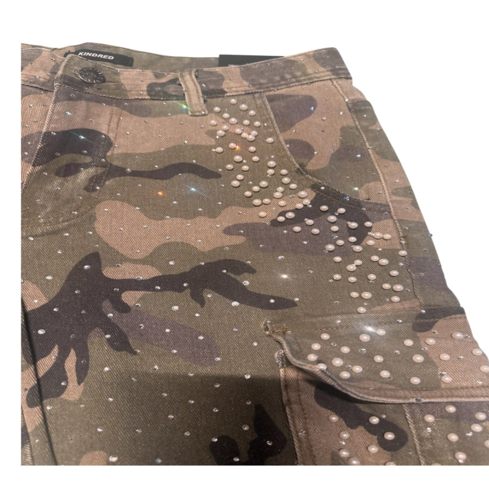 Kindred Rhinestones and Pearls Cargo Shorts Camo Style KD2245S